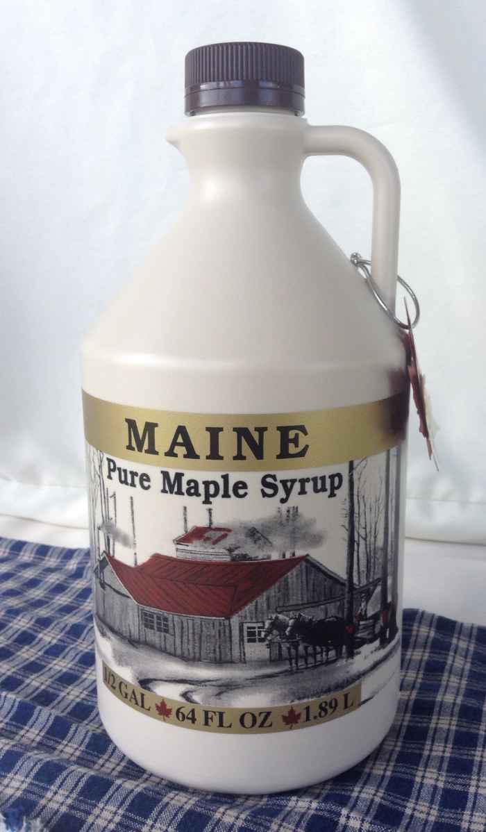 Half Gallon (64 oz.) Organic Pure Maine Maple Syrup